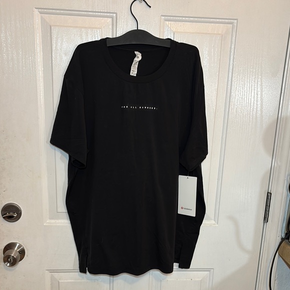 lululemon athletica Tops - Lululemon Relaxed-Fit Running T-Shirt *Graphic, Black, Size 14